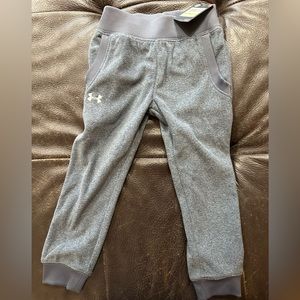 Under Armor New With Tag 4T Fleece Sweat Pants